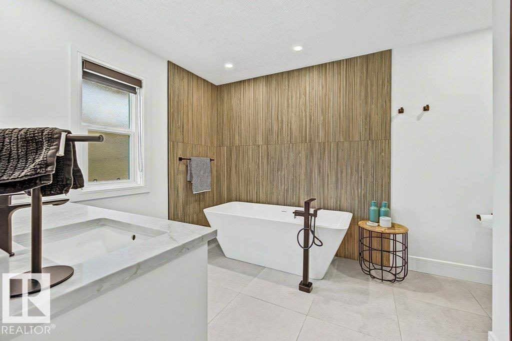 #21 54324 Bellerose Dr Property Photo 27