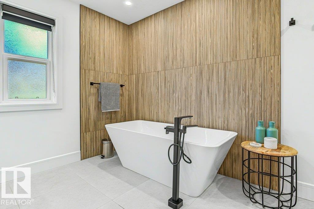 #21 54324 Bellerose Dr Property Photo 30