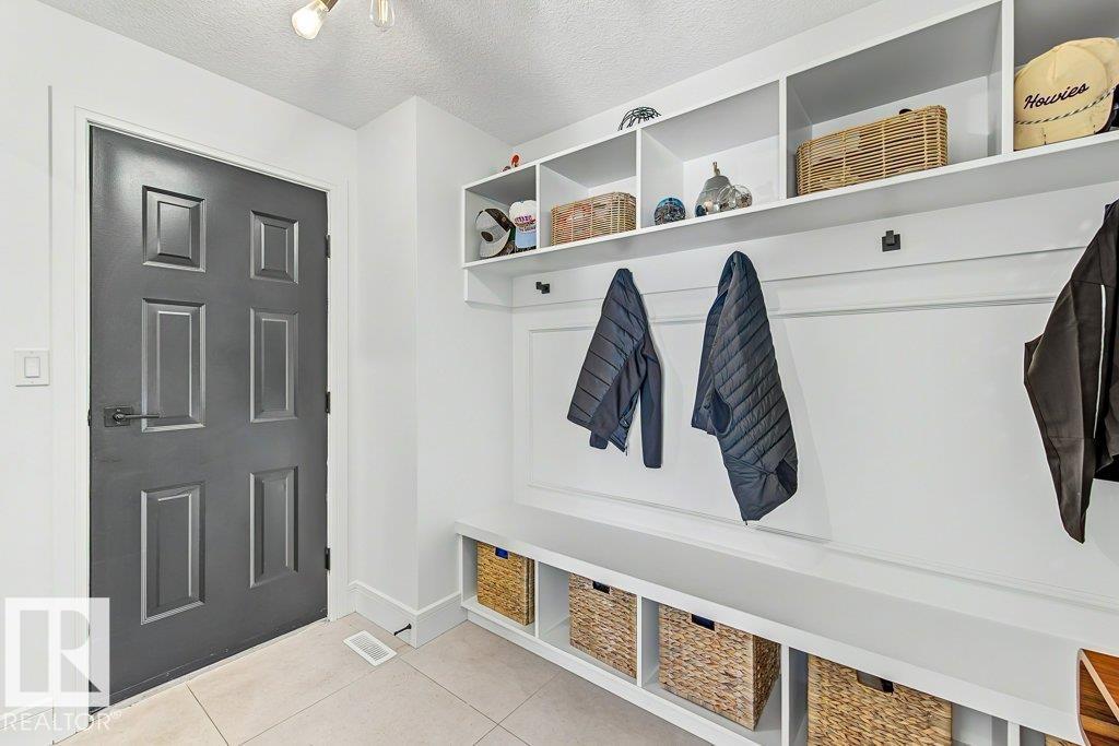 #21 54324 Bellerose Dr Property Photo 31