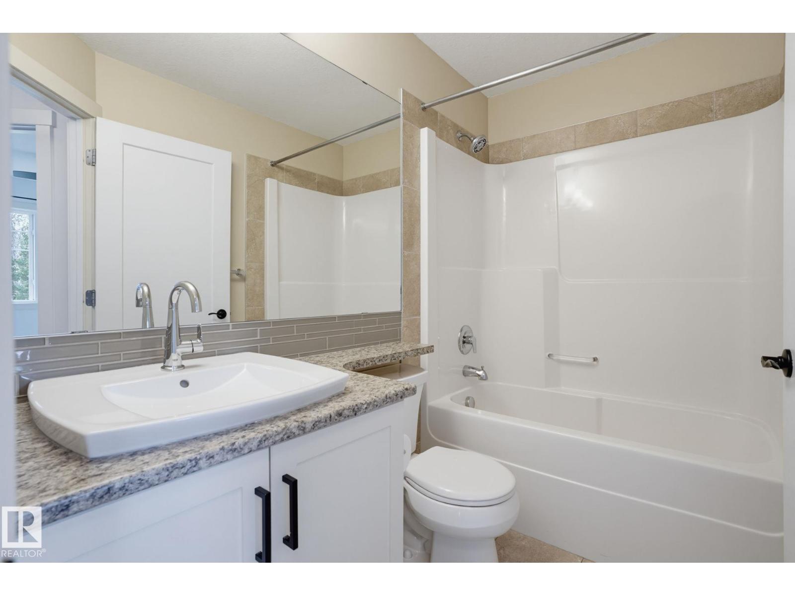 4205 30 St Nw Property Photo 17