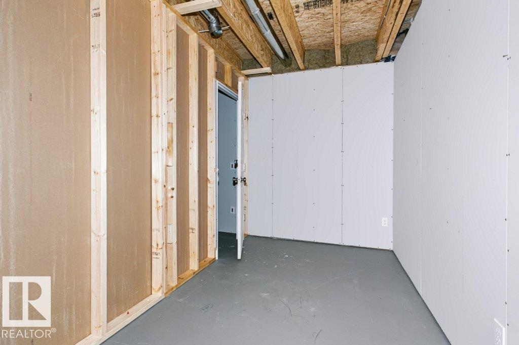 4205 30 St Nw Property Photo 27
