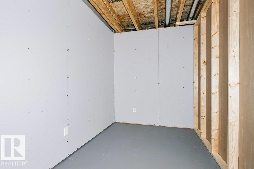 4205 30 St Nw Property Photo 28