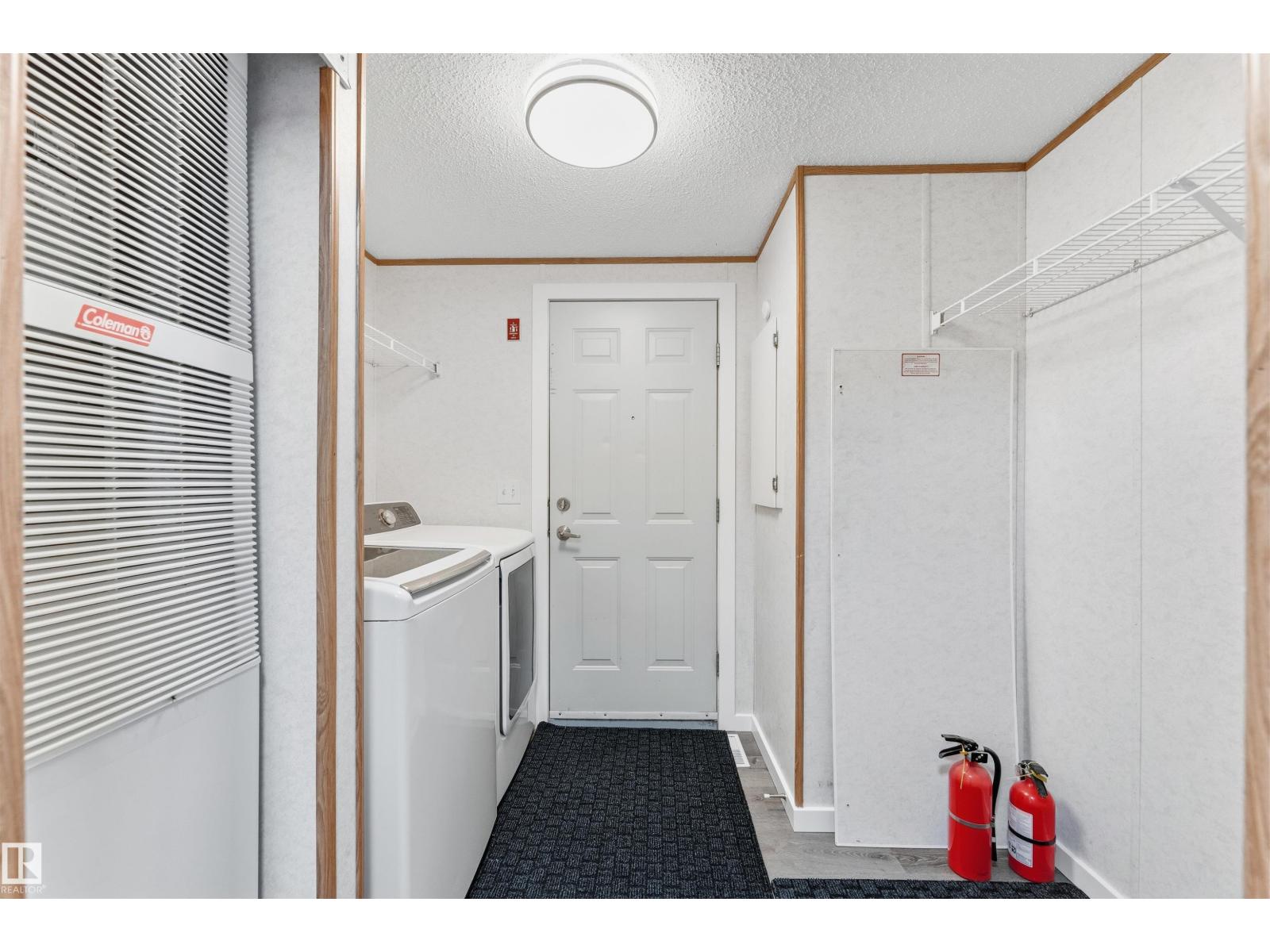 4726 49a St Property Photo 15