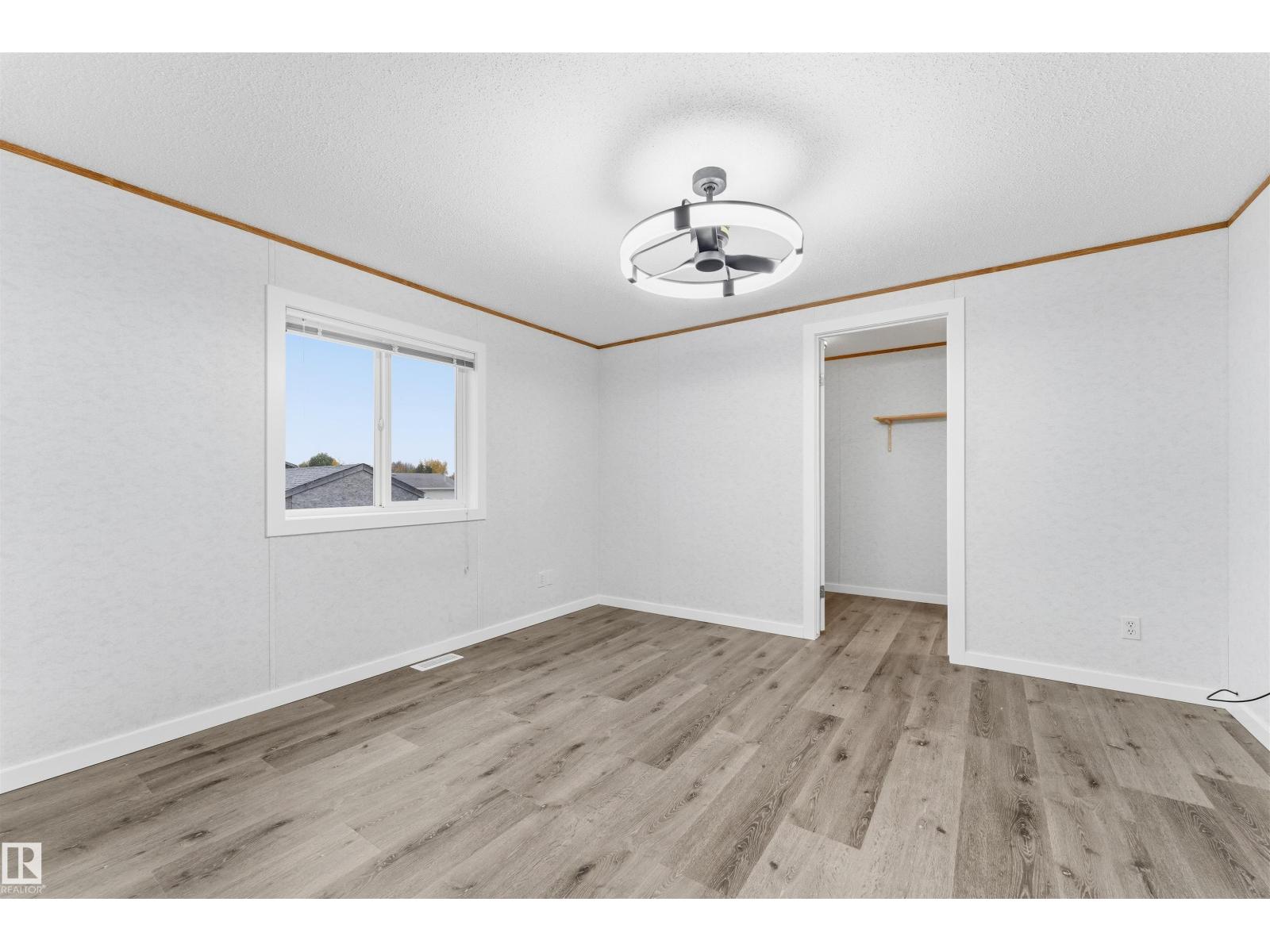4726 49a St Property Photo 18