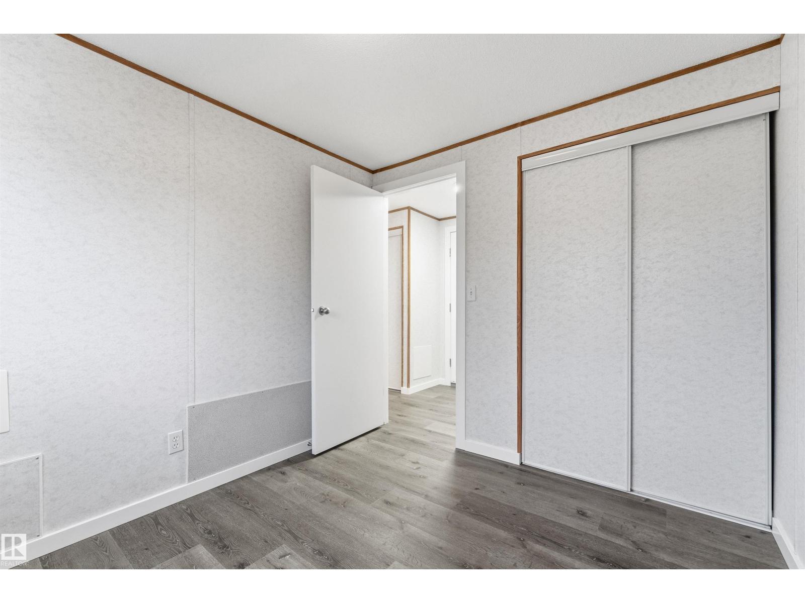 4726 49a St Property Photo 30