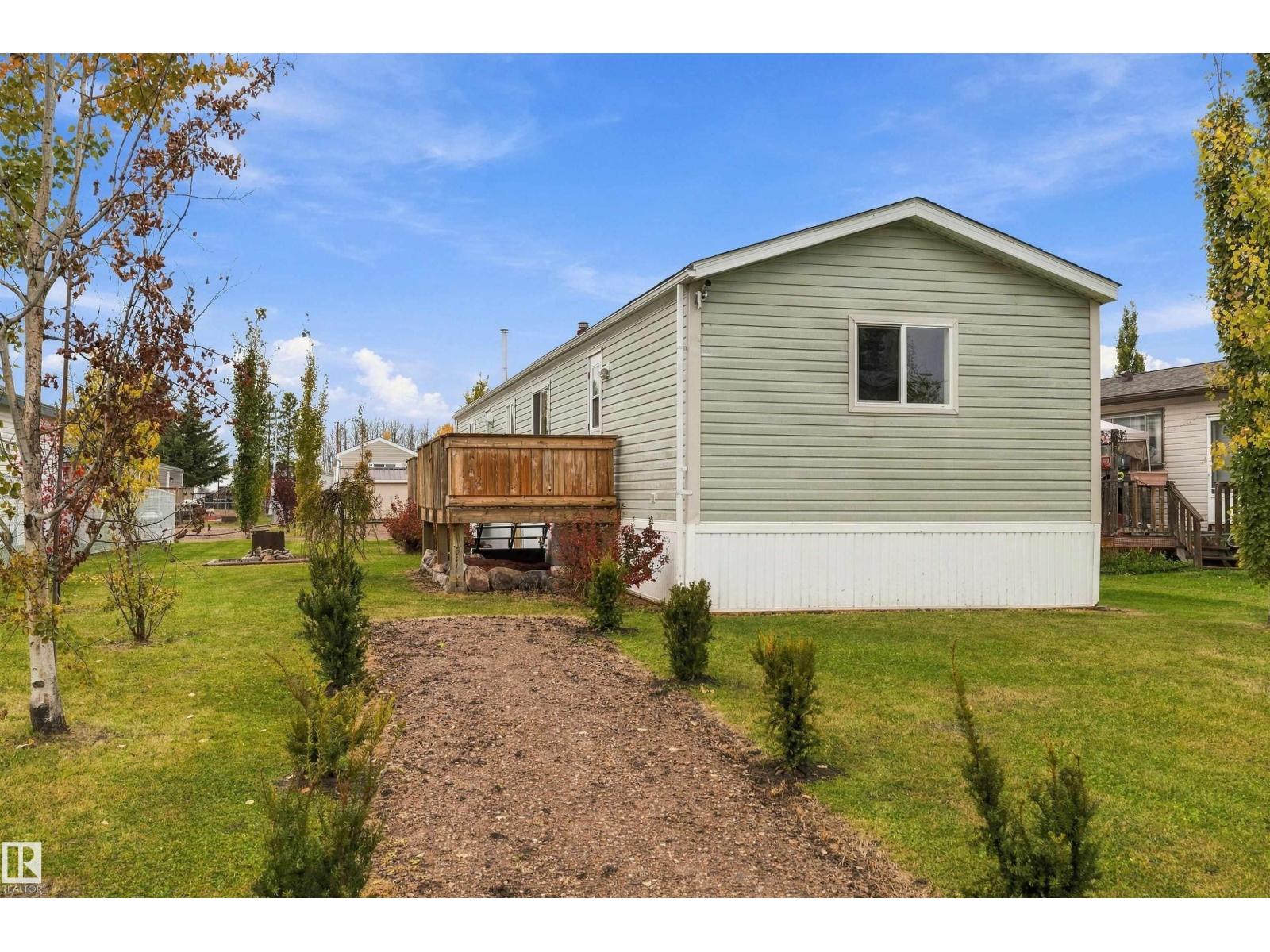 4726 49a St Property Photo 34