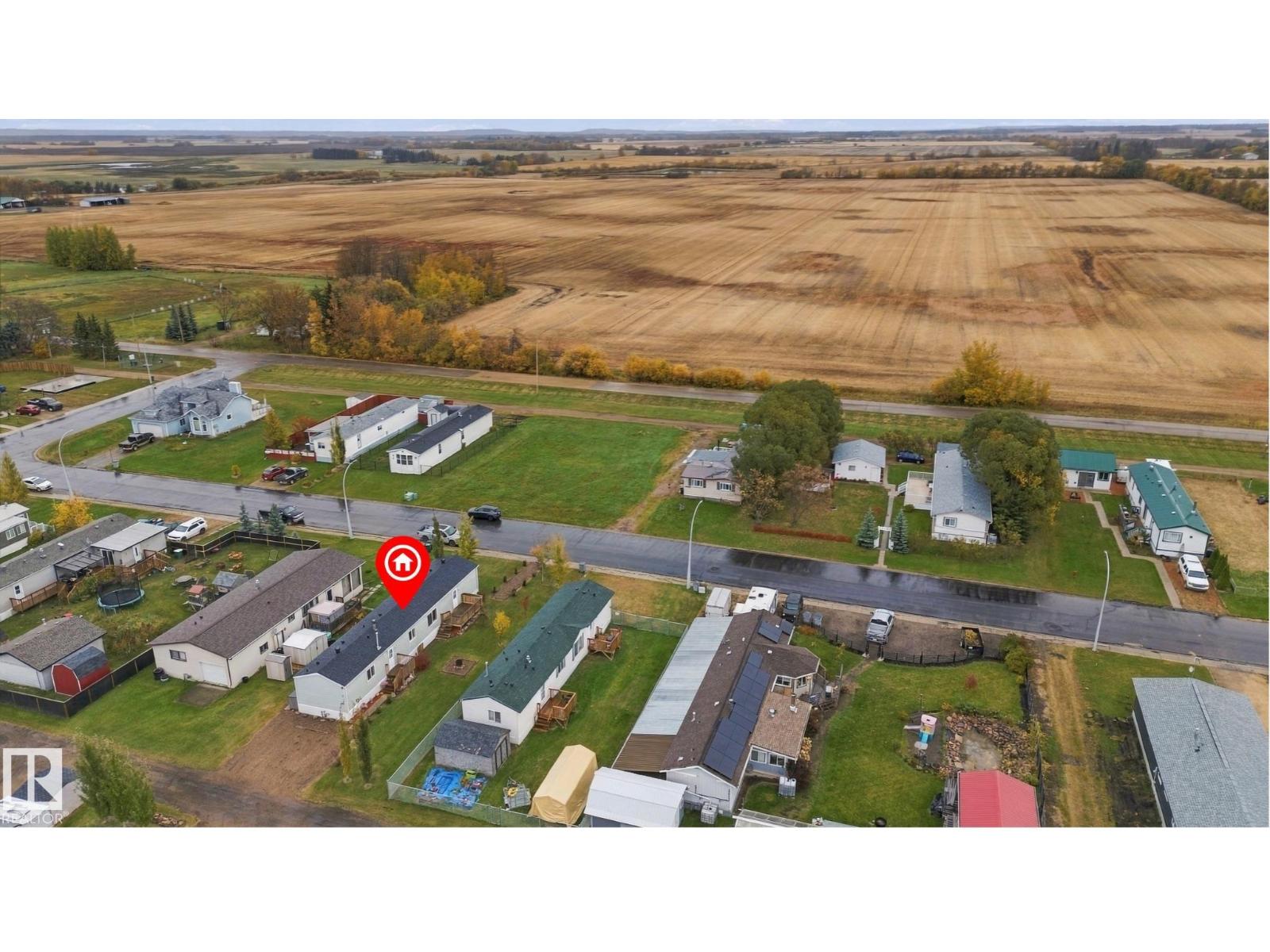 4726 49a St Property Photo 45