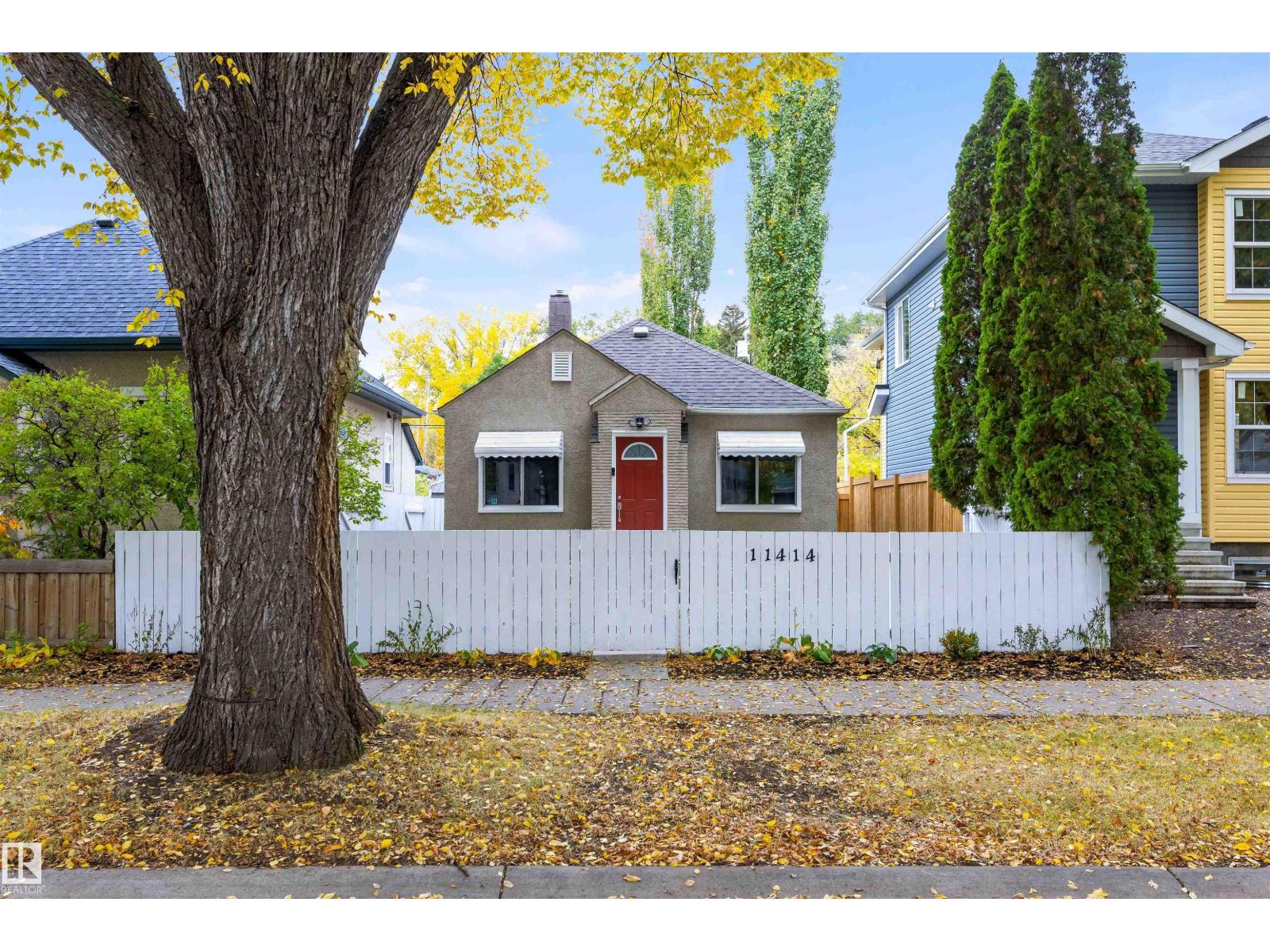 11414 84 St Nw Property Photo 1
