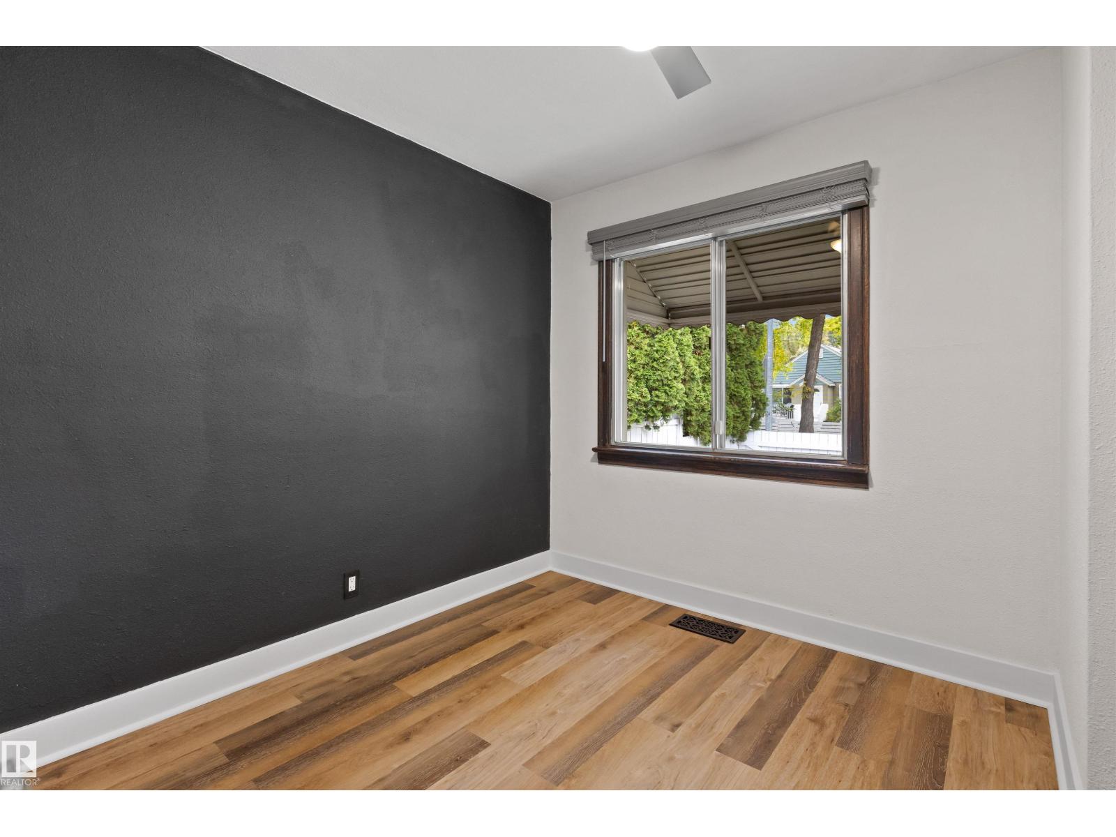 11414 84 St Nw Property Photo 18