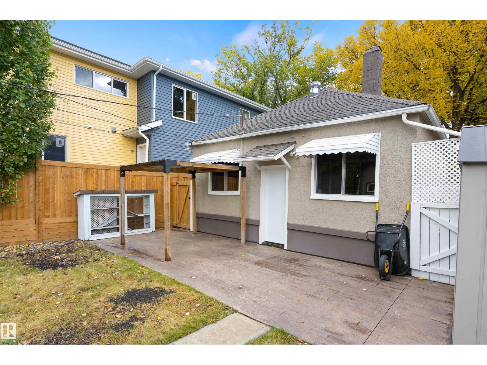 11414 84 St Nw Property Photo 28