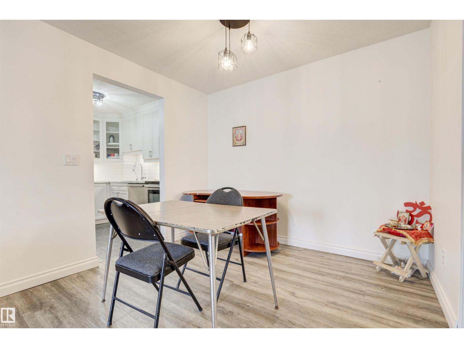 #104 316 Woodbridge Wy Property Photo 8