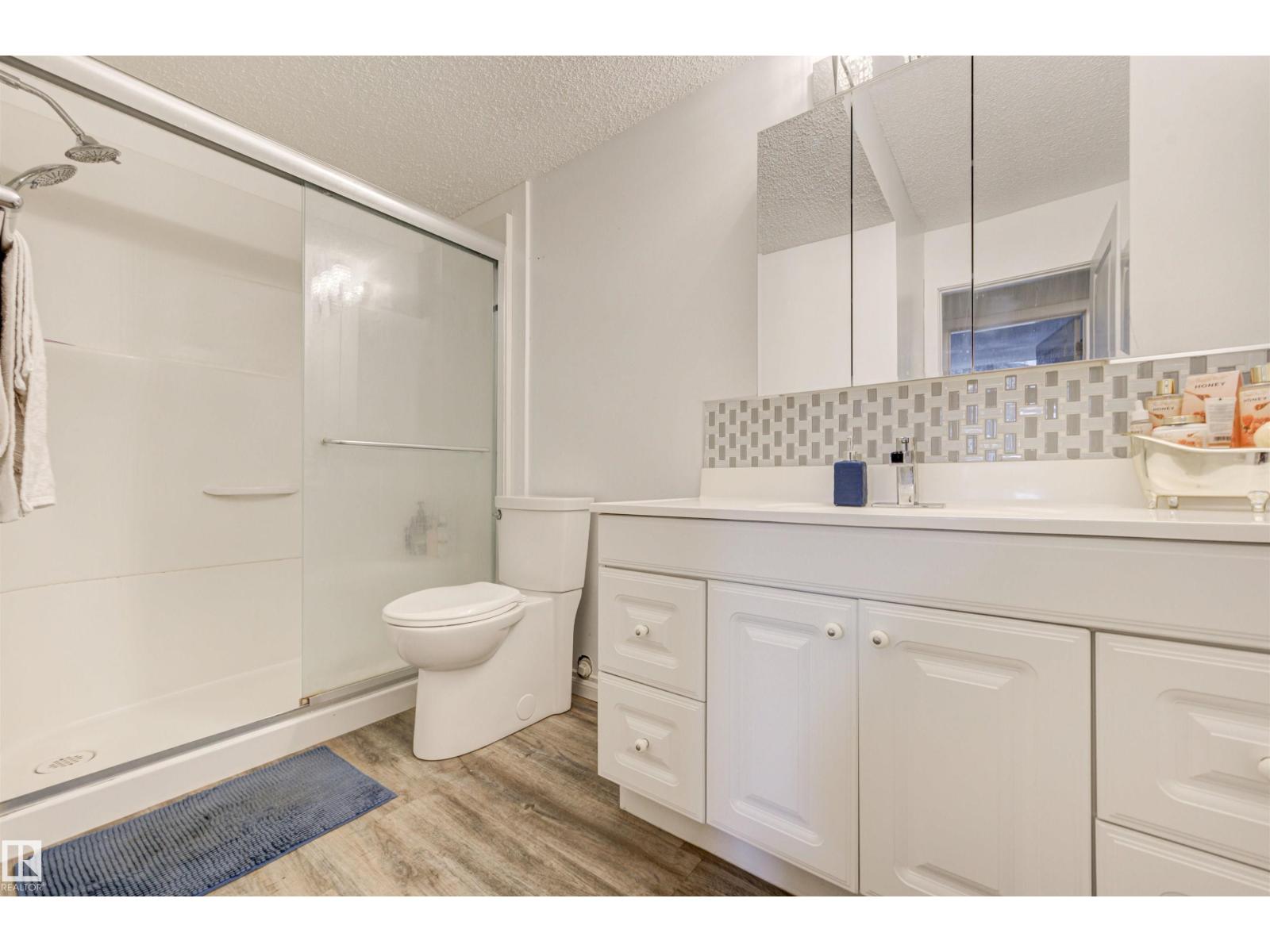 #104 316 Woodbridge Wy Property Photo 25