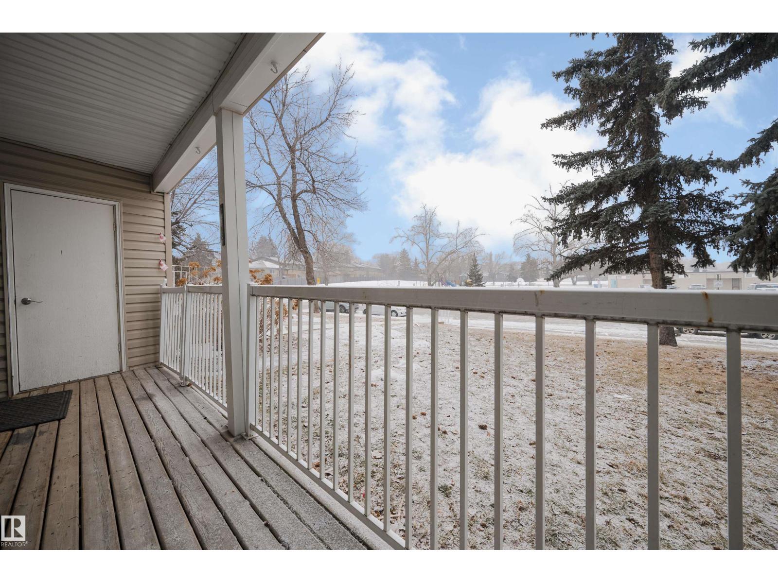 #104 316 Woodbridge Wy Property Photo 31