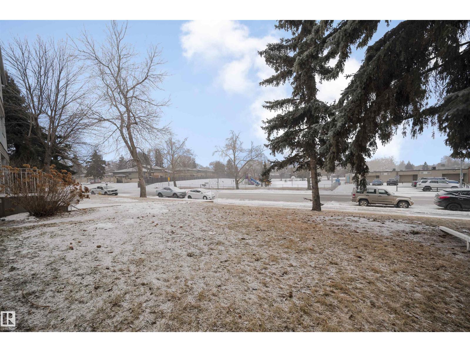 #104 316 Woodbridge Wy Property Photo 34