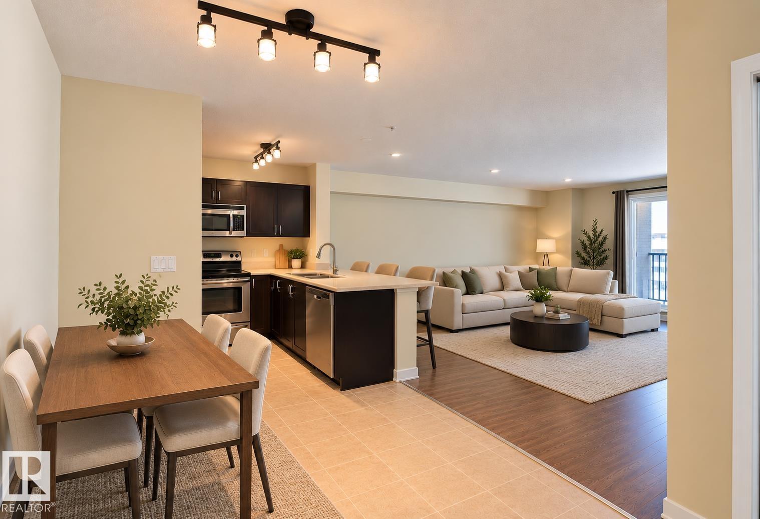 #125 920 156 St Nw Property Photo 7