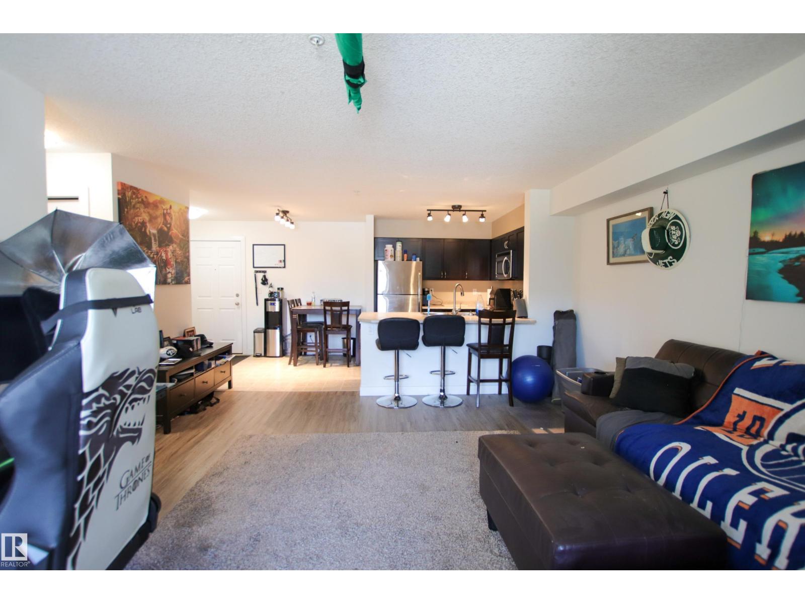 #125 920 156 St Nw Property Photo 16