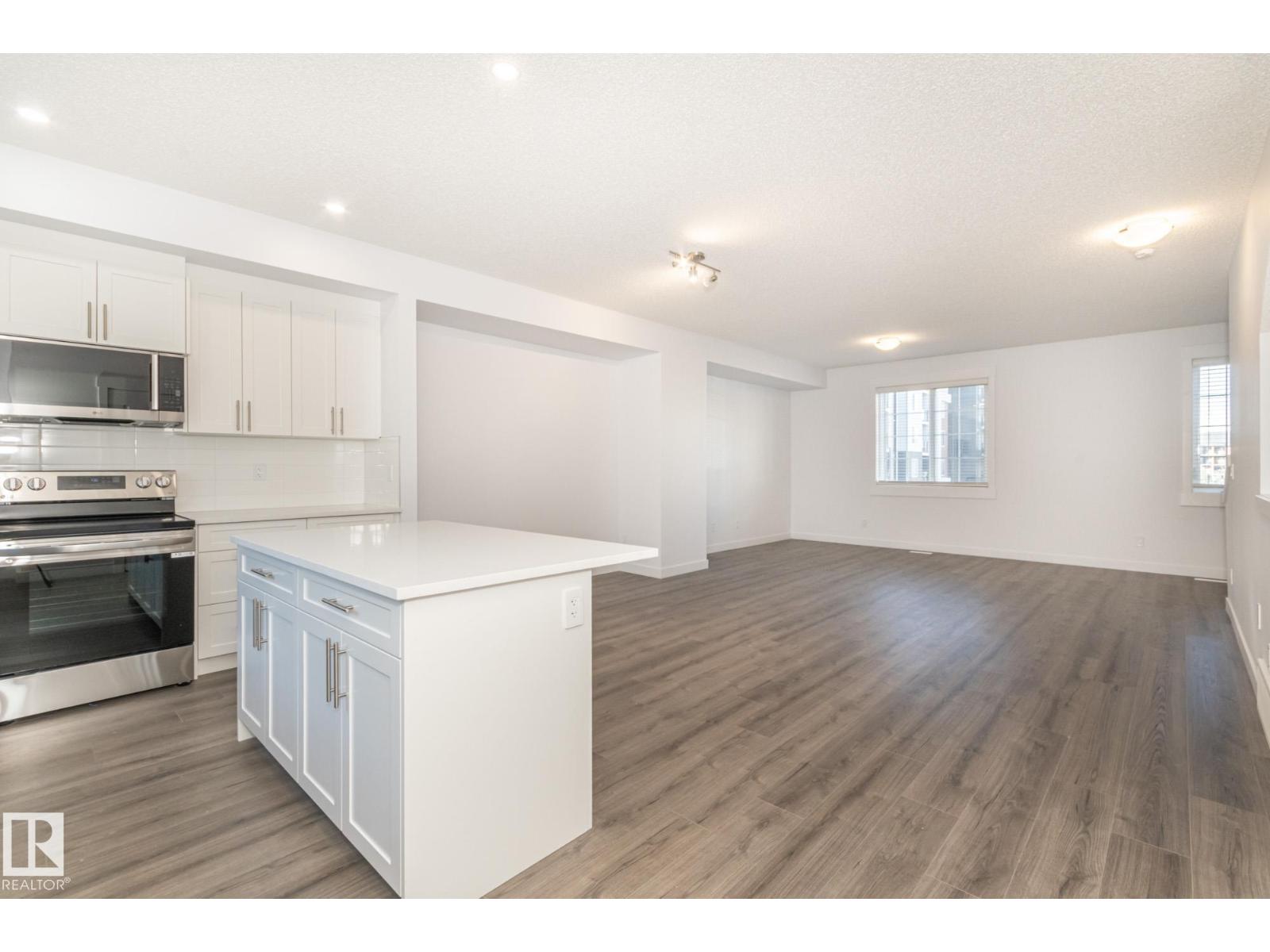 3607 James Mowatt Tr Sw Property Photo 5