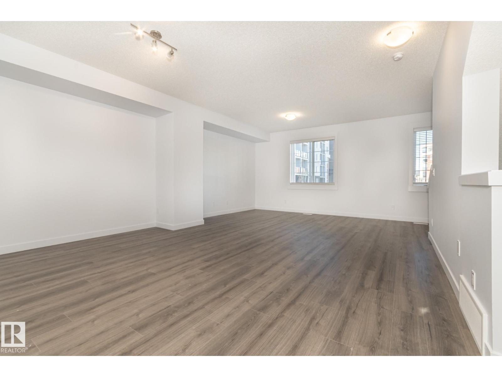3607 James Mowatt Tr Sw Property Photo 11