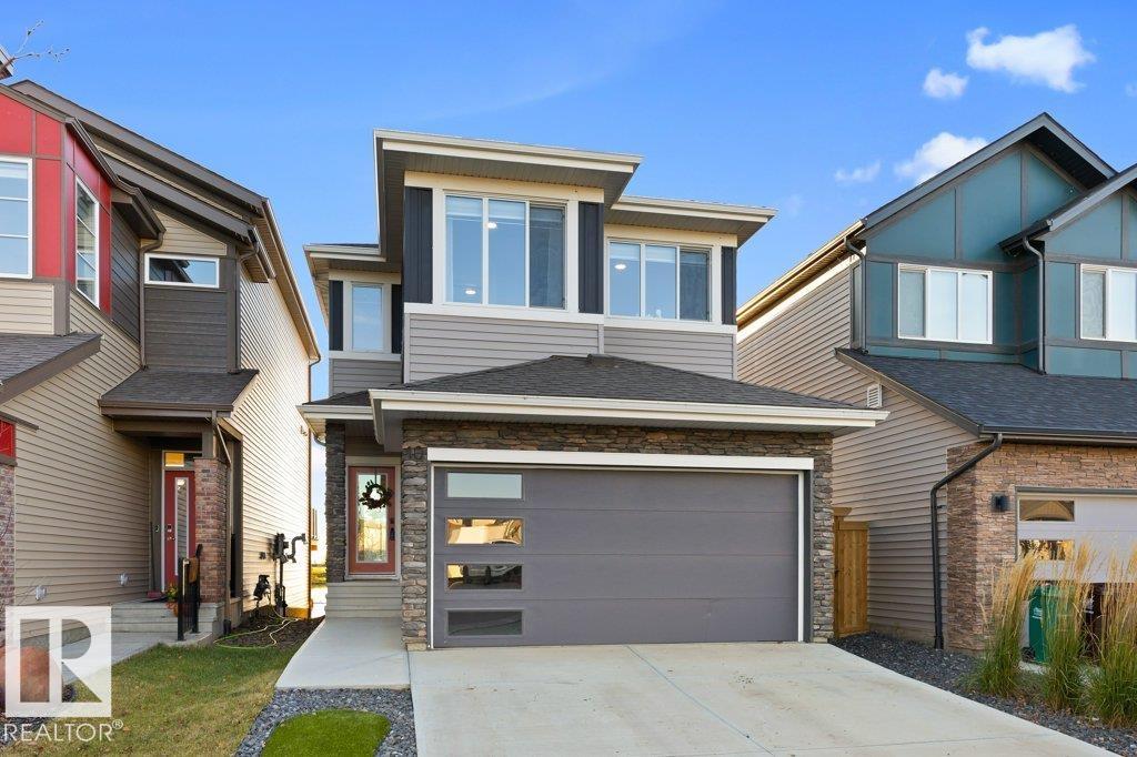 10 Nouveau Dr Property Photo 1