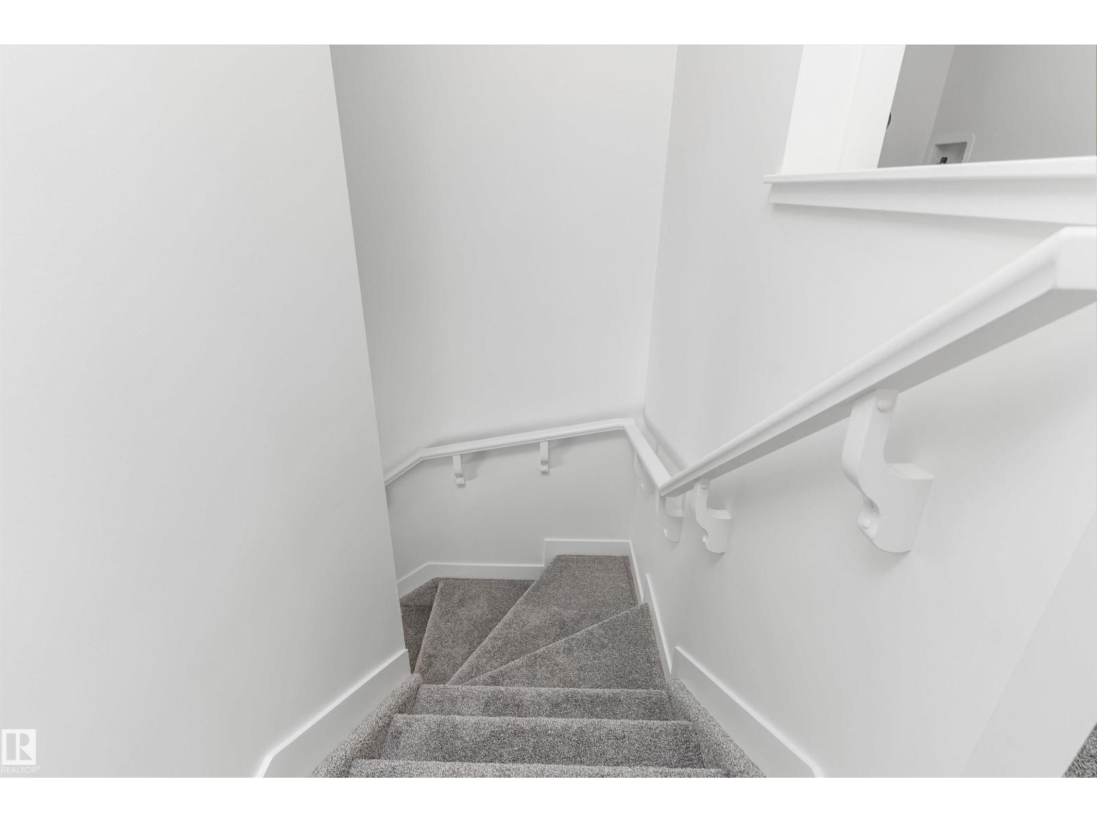 4233 63 St Property Photo 17