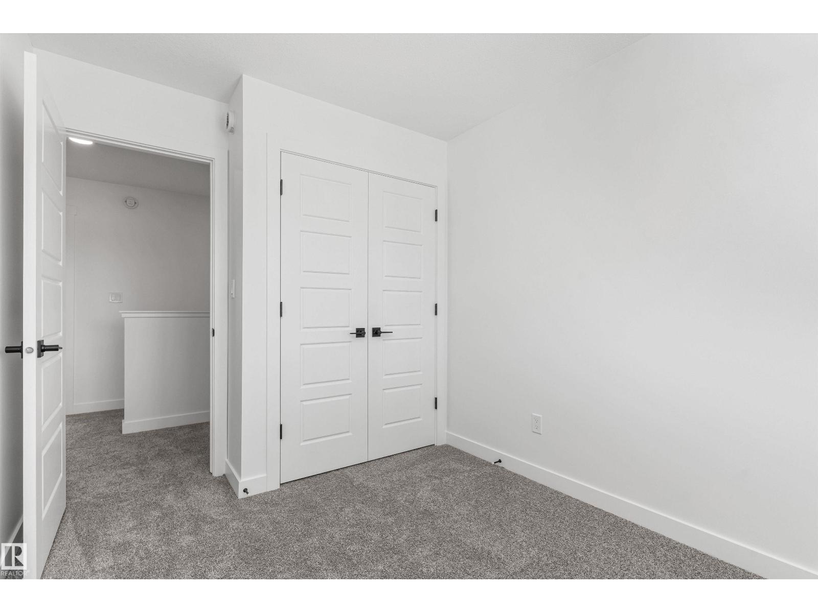 4233 63 St Property Photo 20