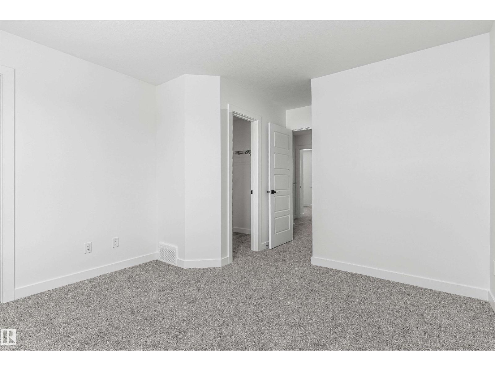 4233 63 St Property Photo 26