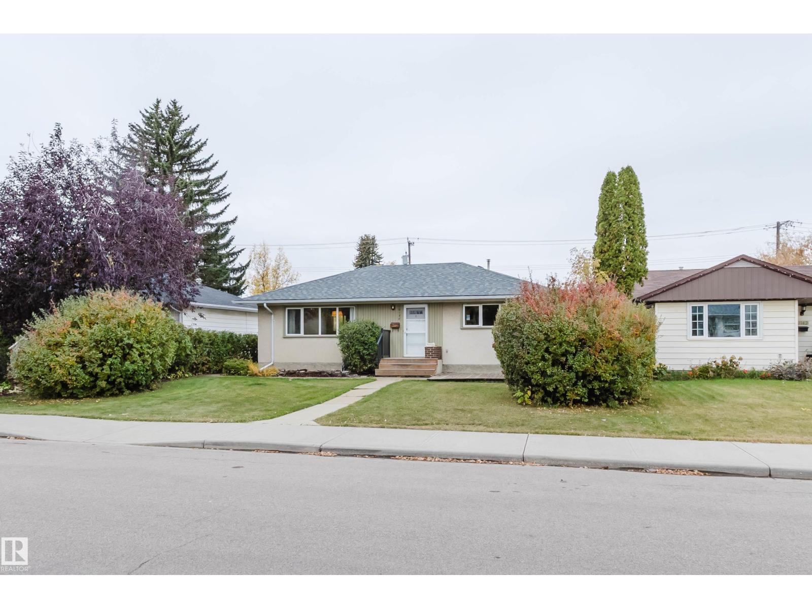 10138 62 ST NW Property Photo 1