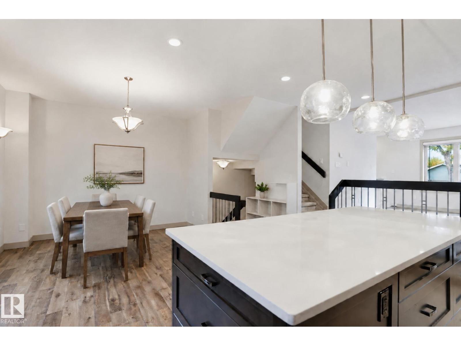 7716 112 St Nw Property Photo 19