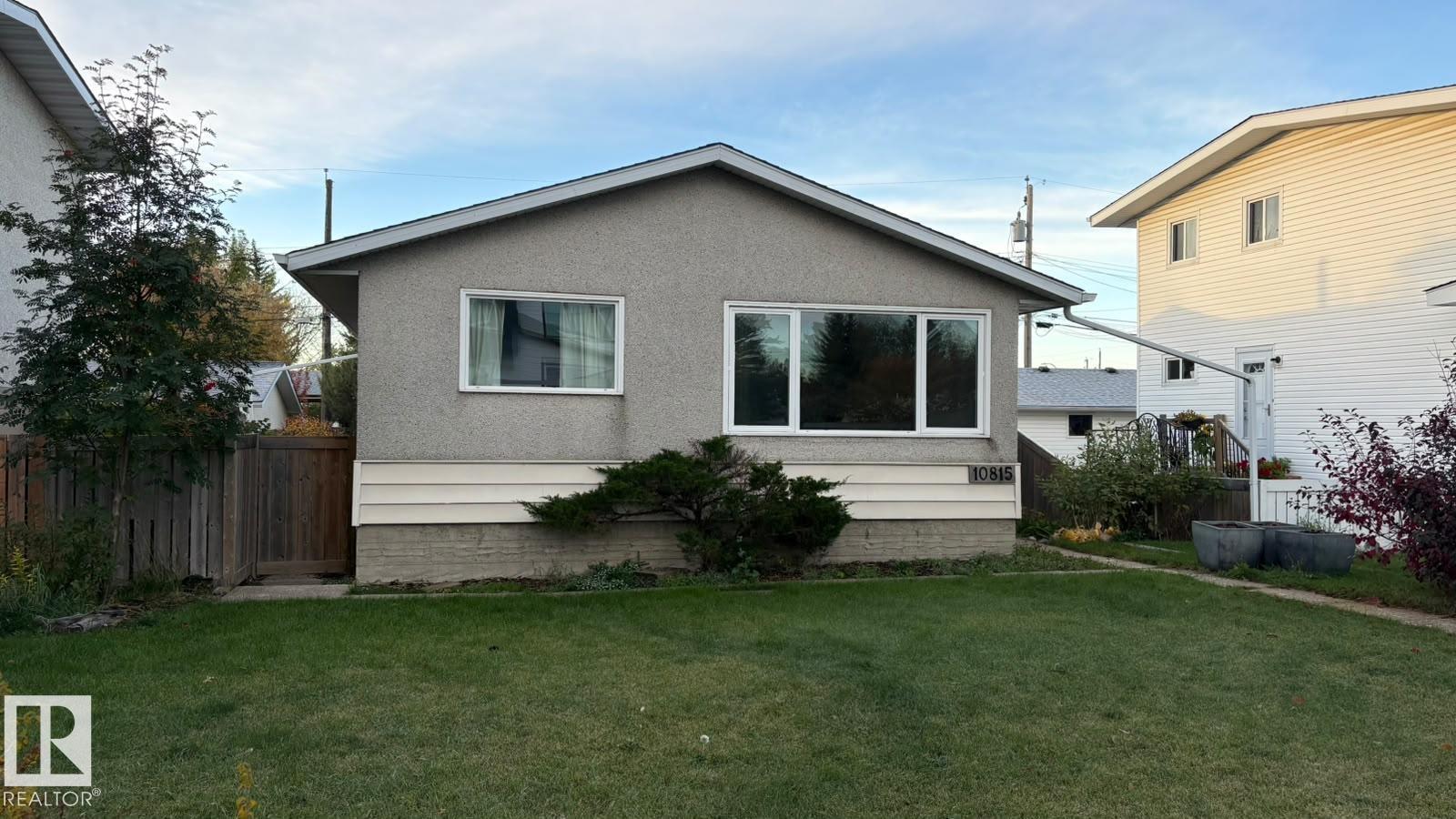 10815 53 AV NW Property Photo 1