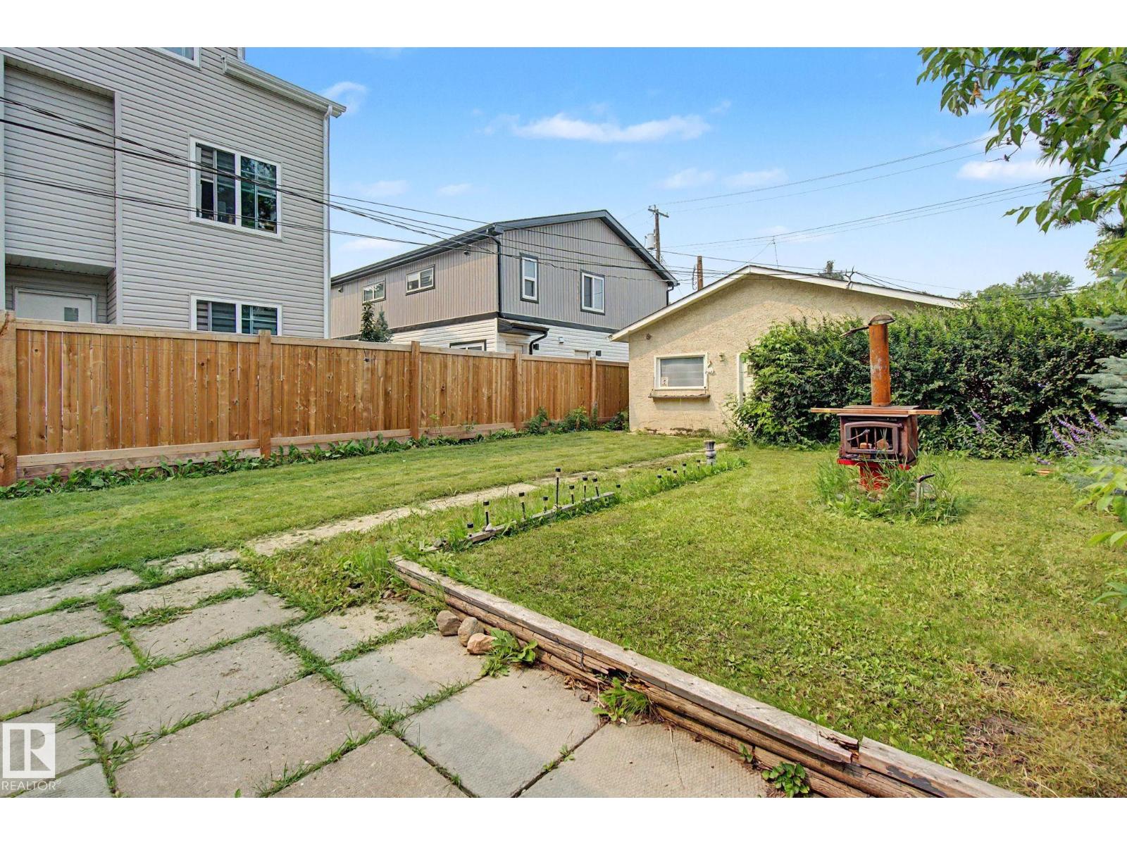 8710 83 Av Nw Property Photo 18