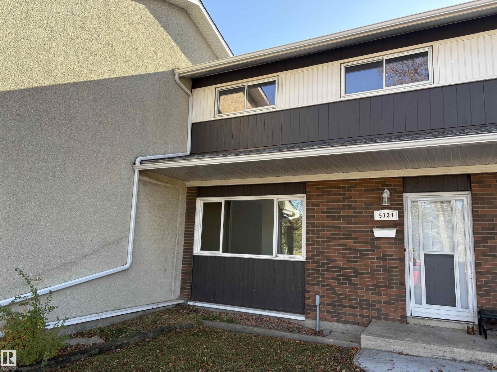 5731 144 Av Nw Property Photo 1