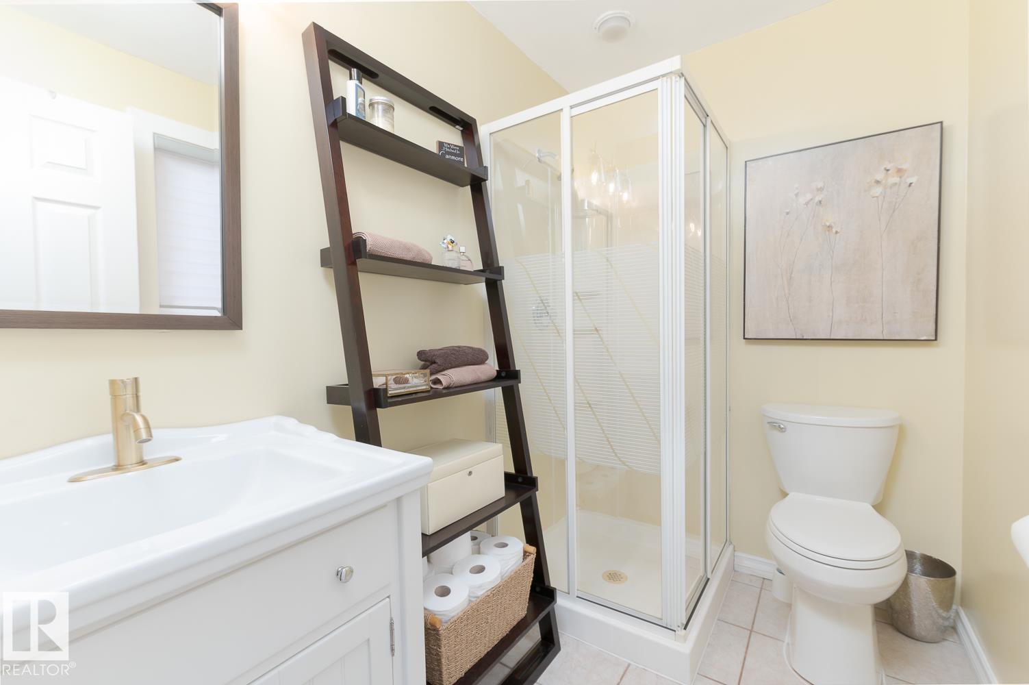10 Marlboro Pl Property Photo 18