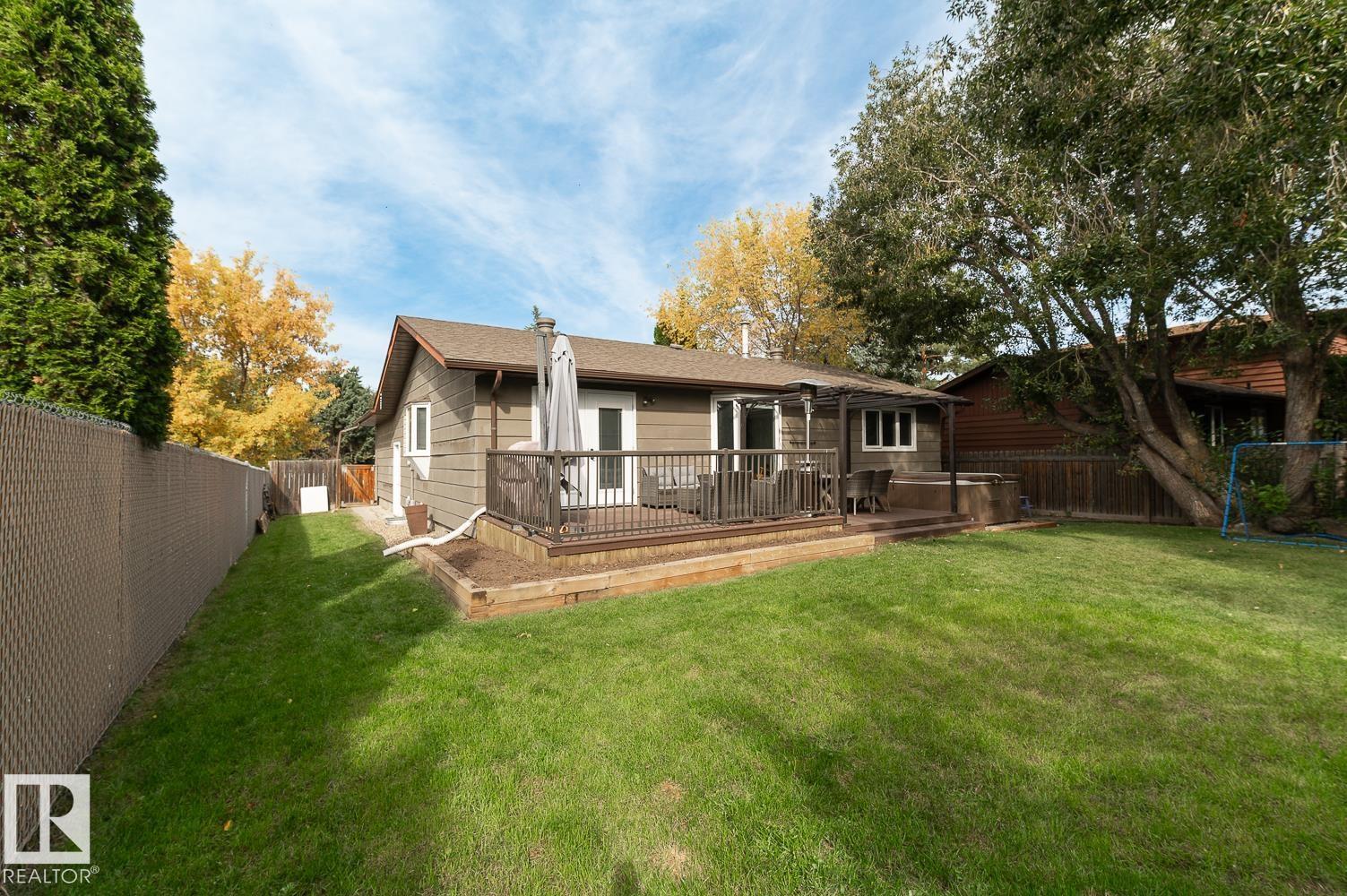 10 Marlboro Pl Property Photo 38