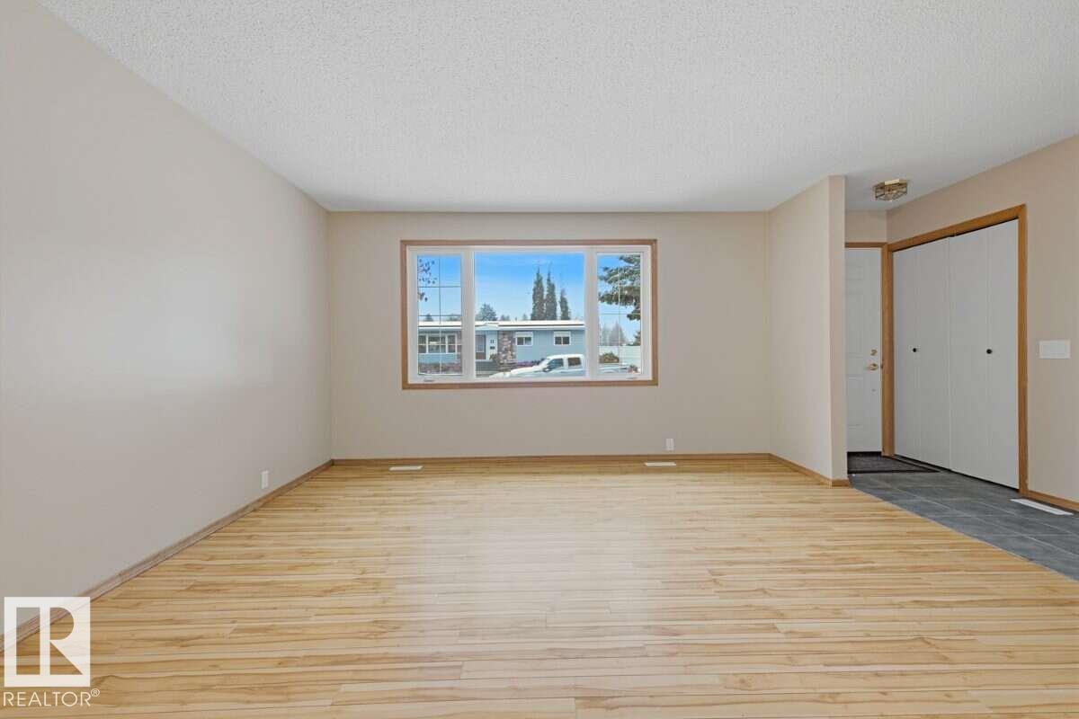 20 Galaxy Wy Property Photo 12