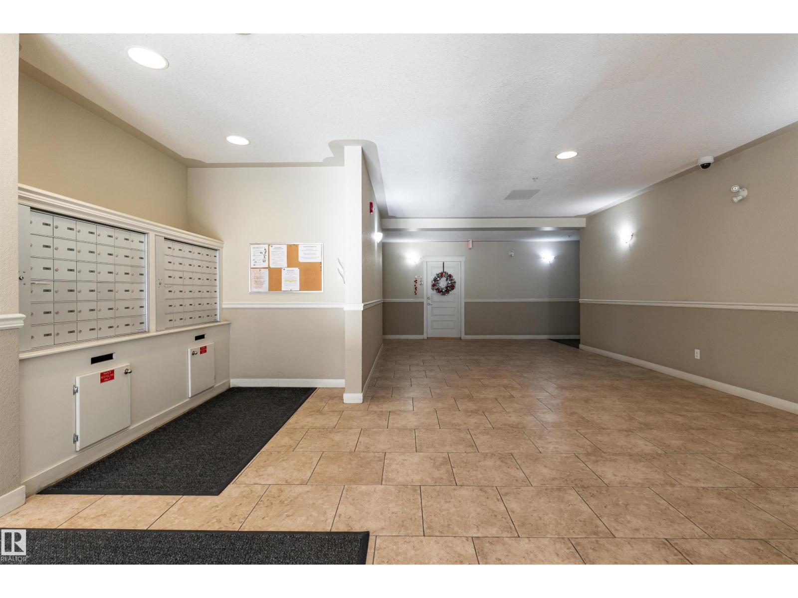 #316 10530 56 Av Nw Property Photo 11