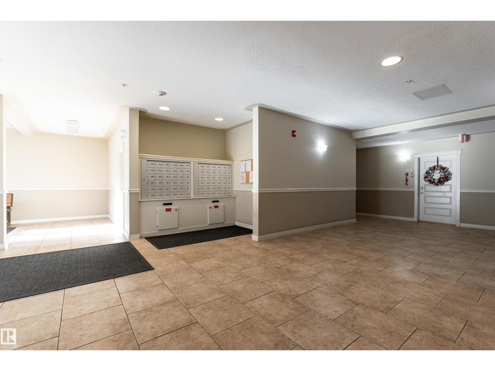 #316 10530 56 Av Nw Property Photo 12