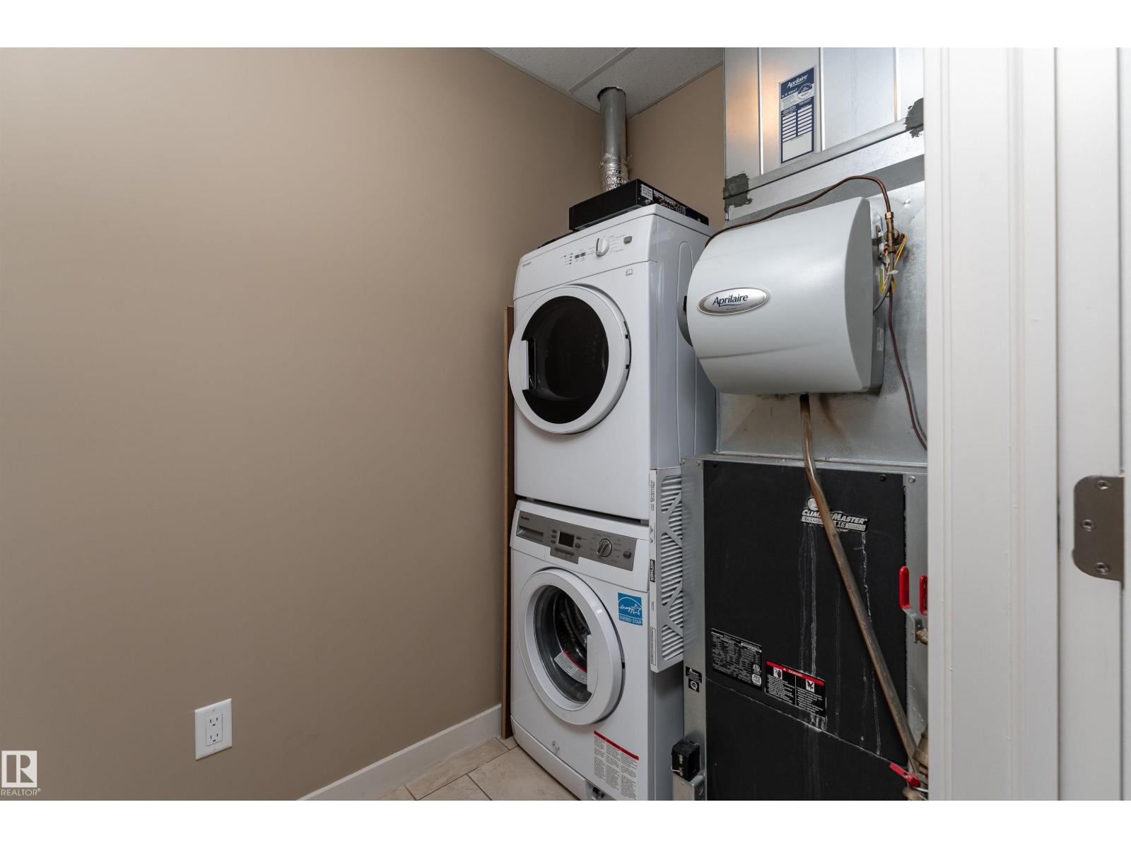 #316 10530 56 Av Nw Property Photo 21