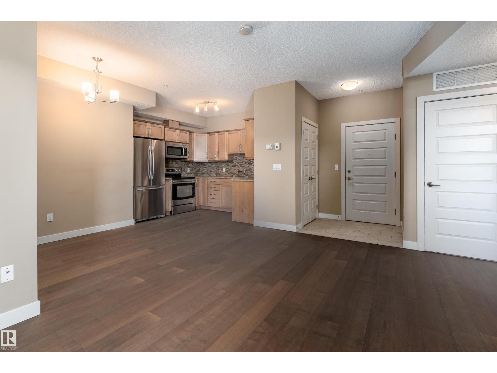 #316 10530 56 Av Nw Property Photo 26