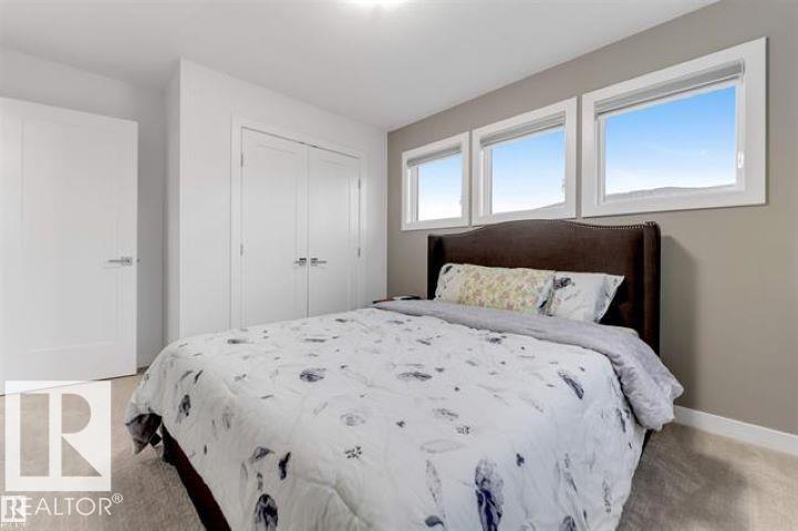 718 Charlesworth Wy Sw Property Photo 32