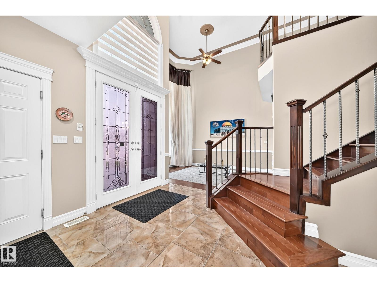 7211 170 Av Nw Property Photo 3