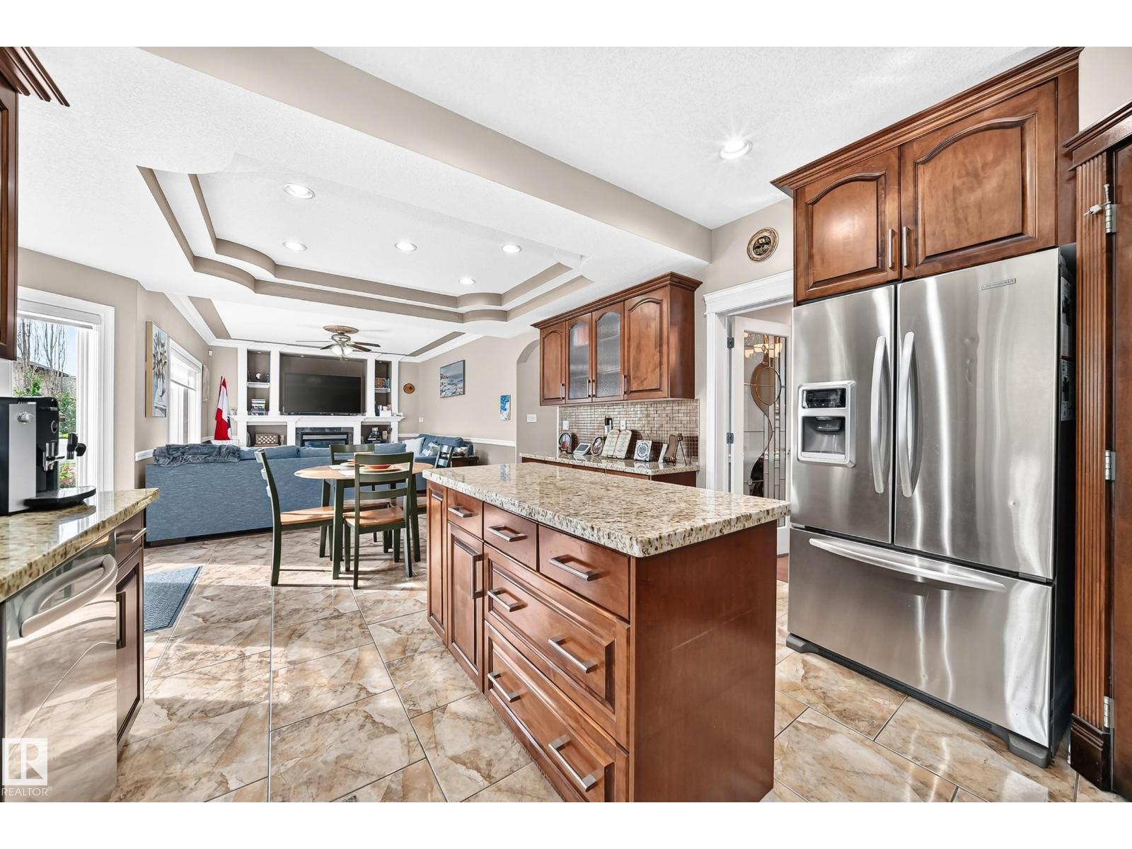 7211 170 Av Nw Property Photo 11