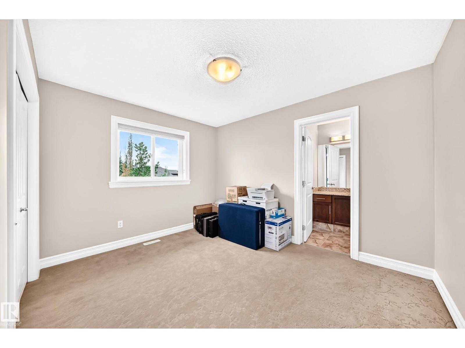 7211 170 Av Nw Property Photo 49