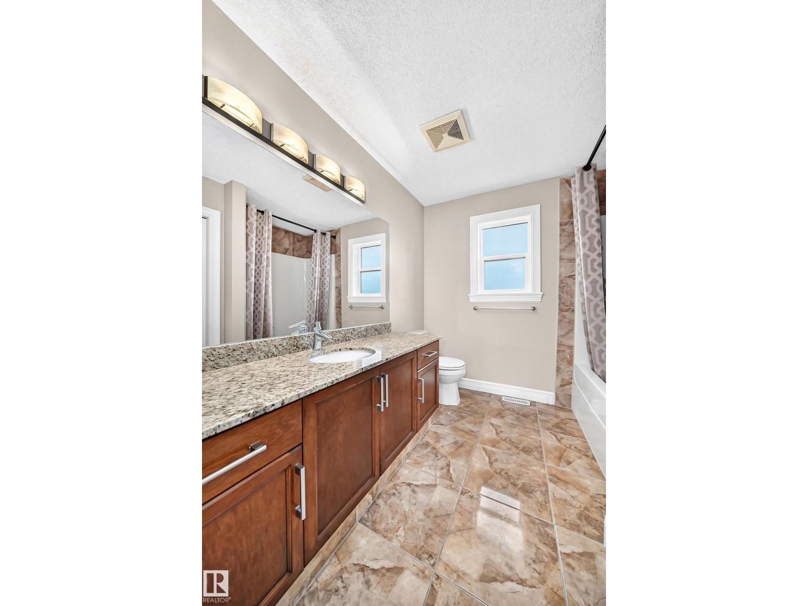 7211 170 Av Nw Property Photo 50