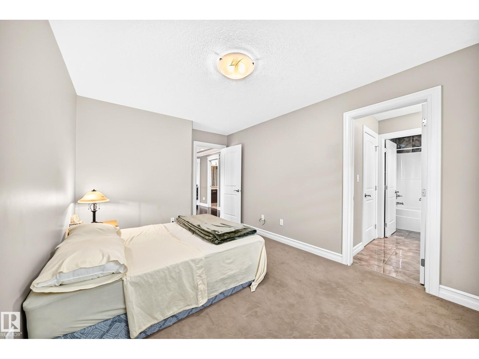 7211 170 Av Nw Property Photo 52