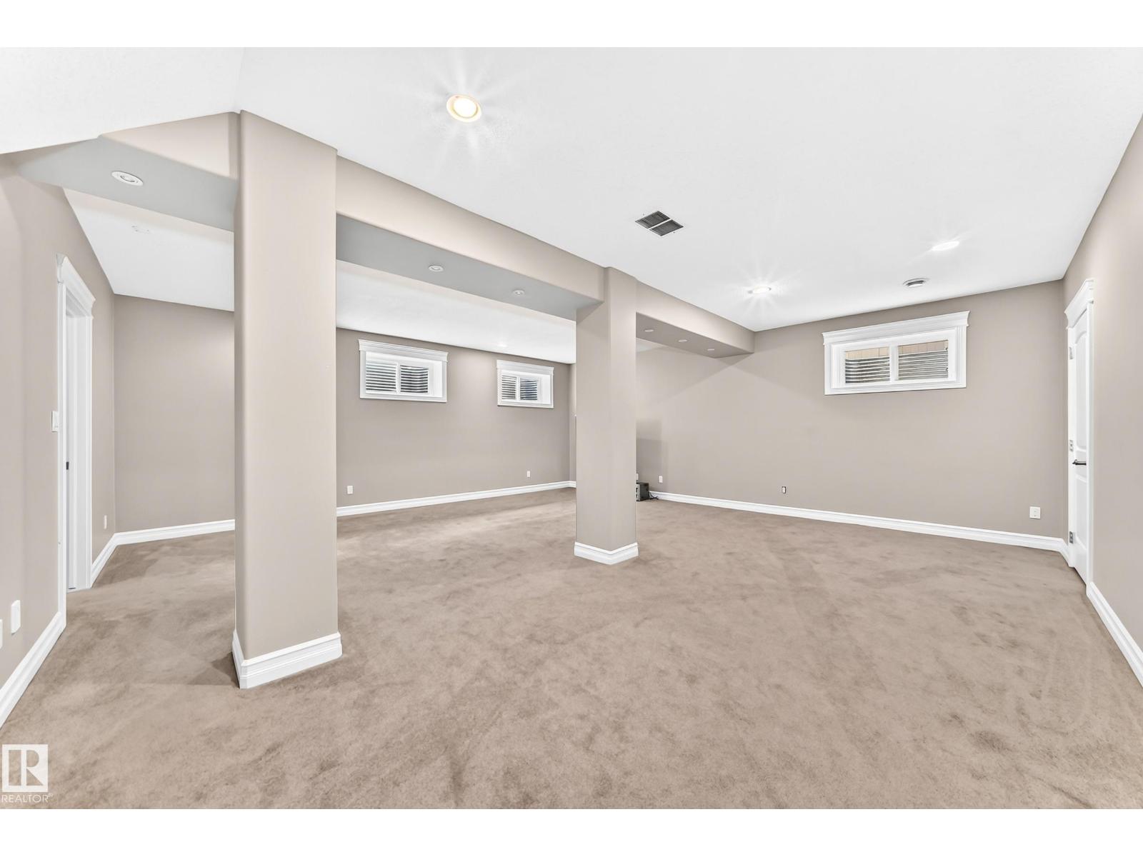 7211 170 Av Nw Property Photo 60