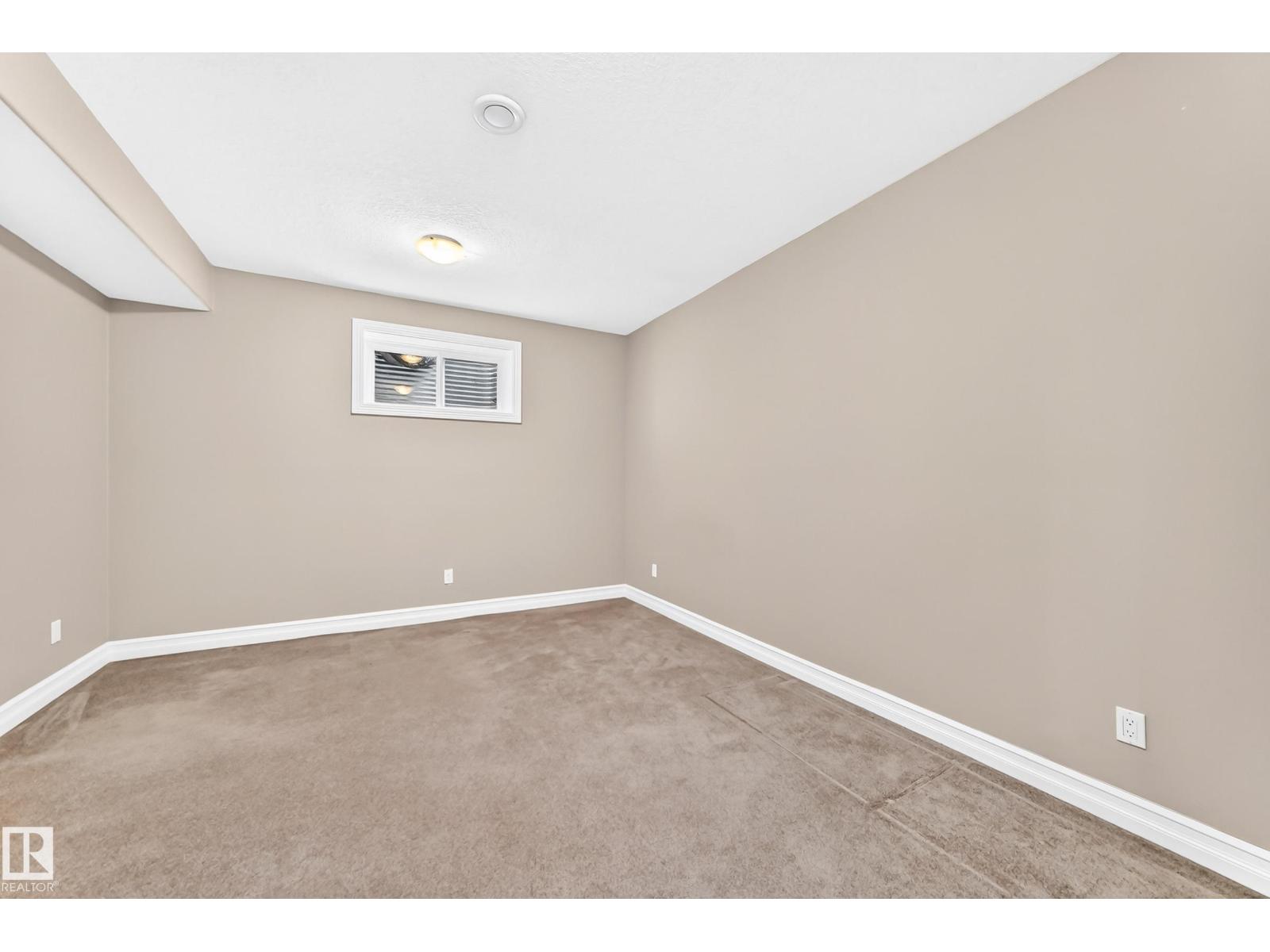 7211 170 Av Nw Property Photo 62