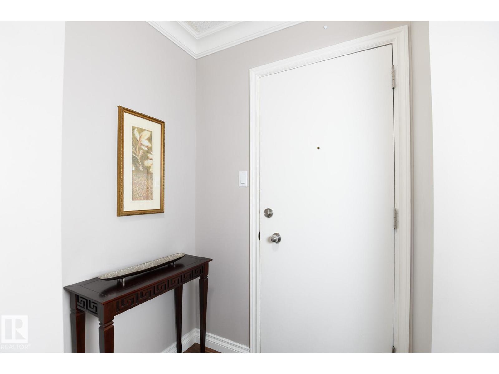#308 10735 81 Av Nw Property Photo 2