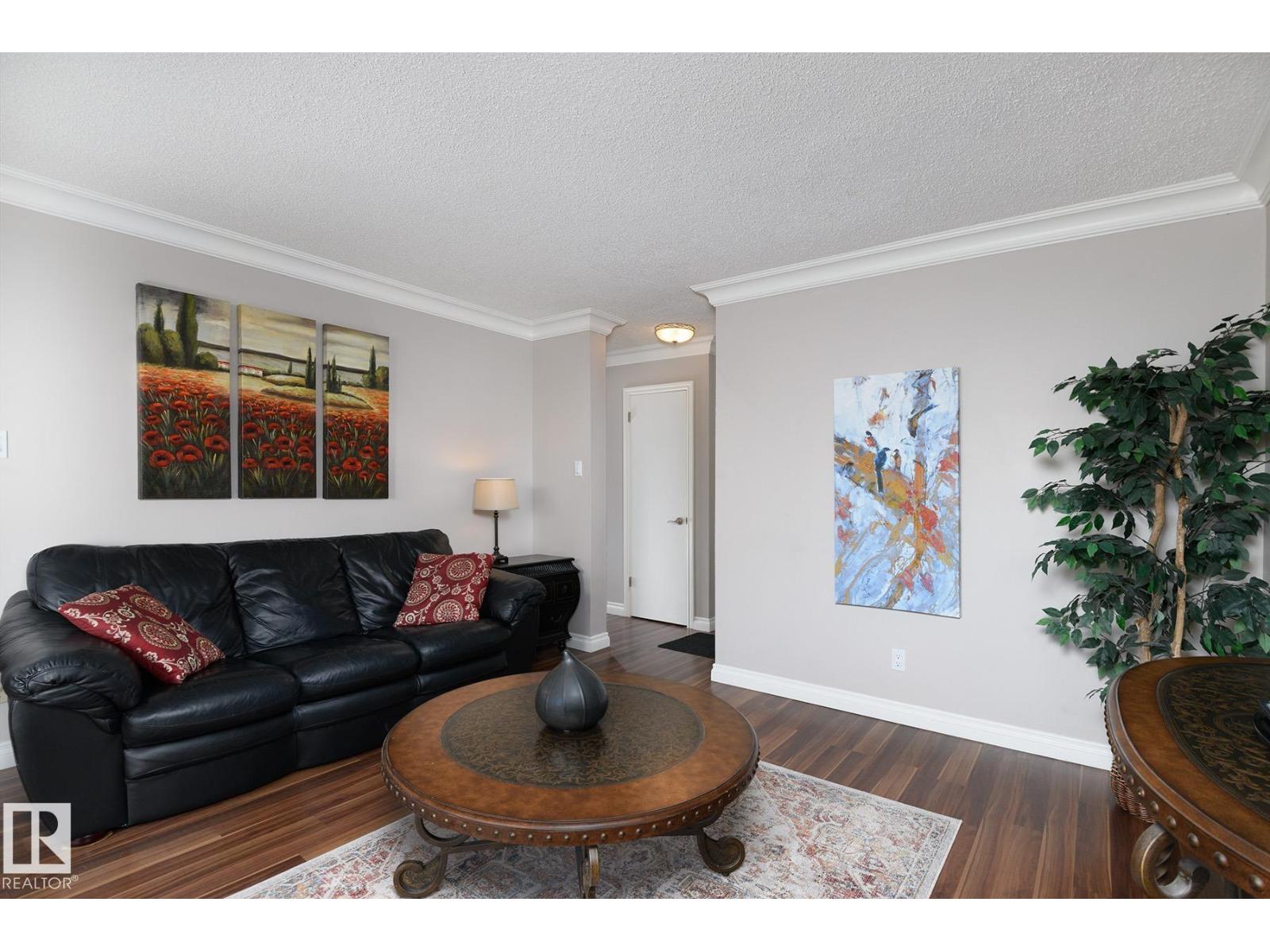 #308 10735 81 Av Nw Property Photo 4