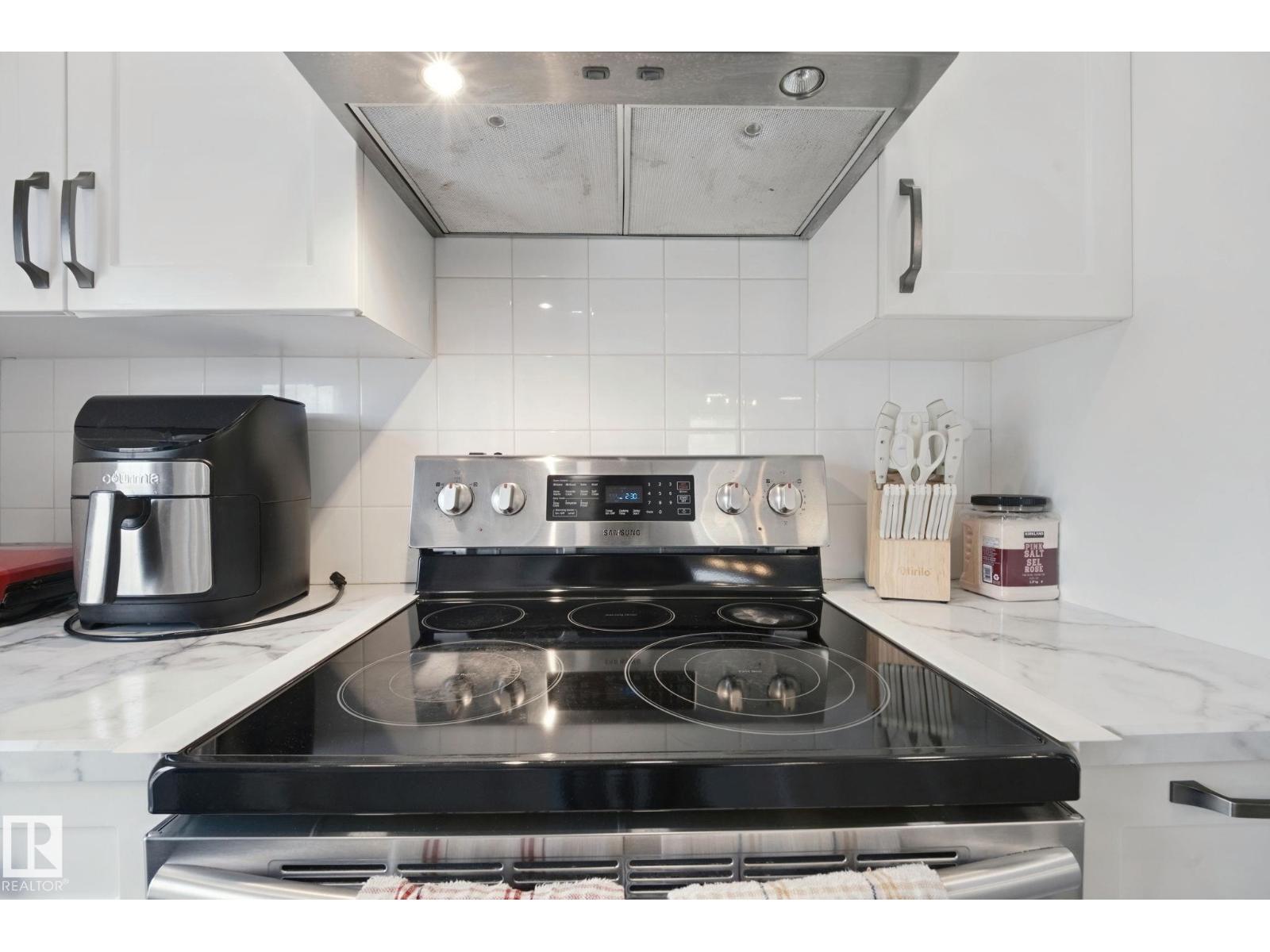14223 83 St Nw Property Photo 13