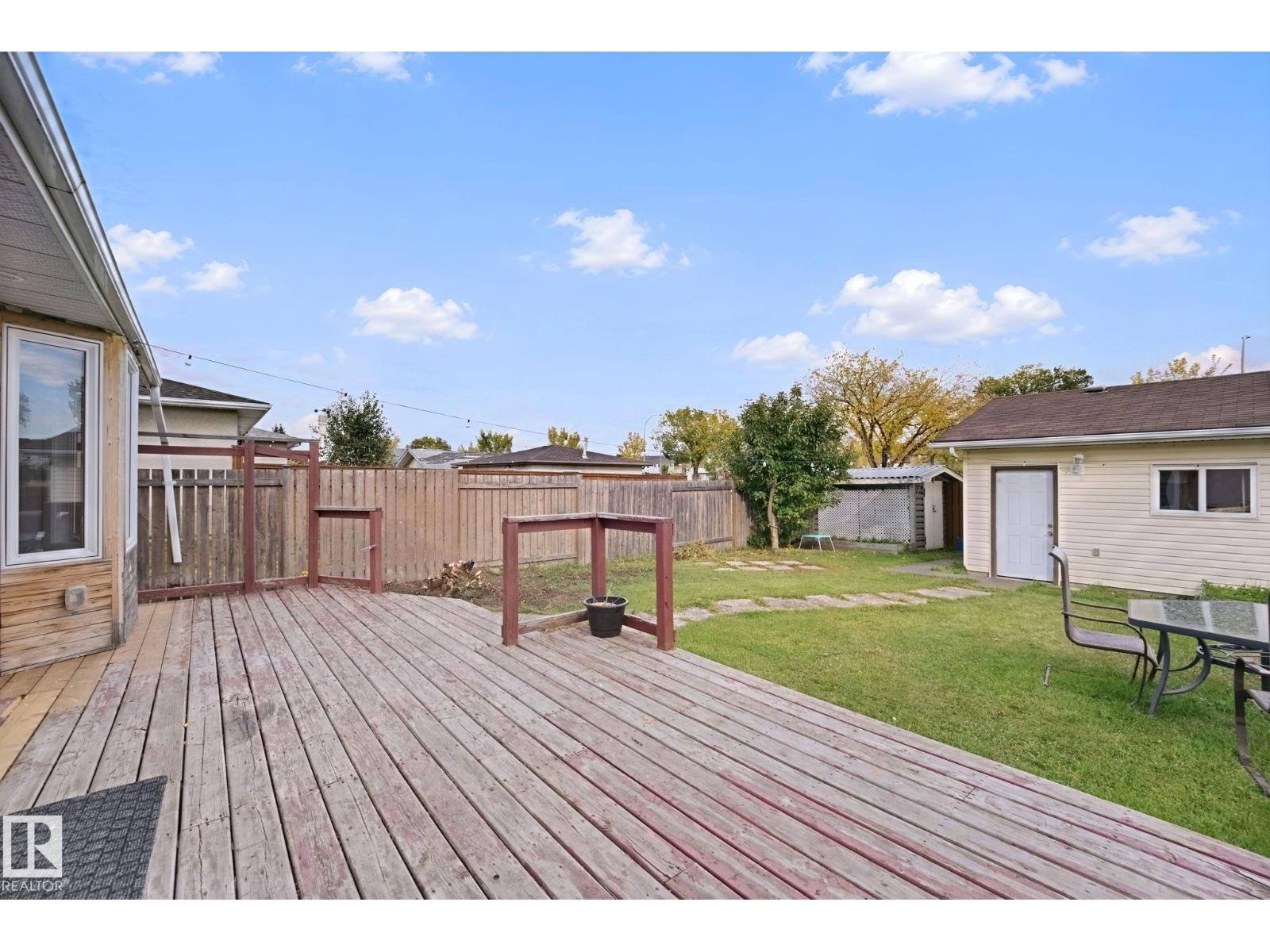 14223 83 St Nw Property Photo 34